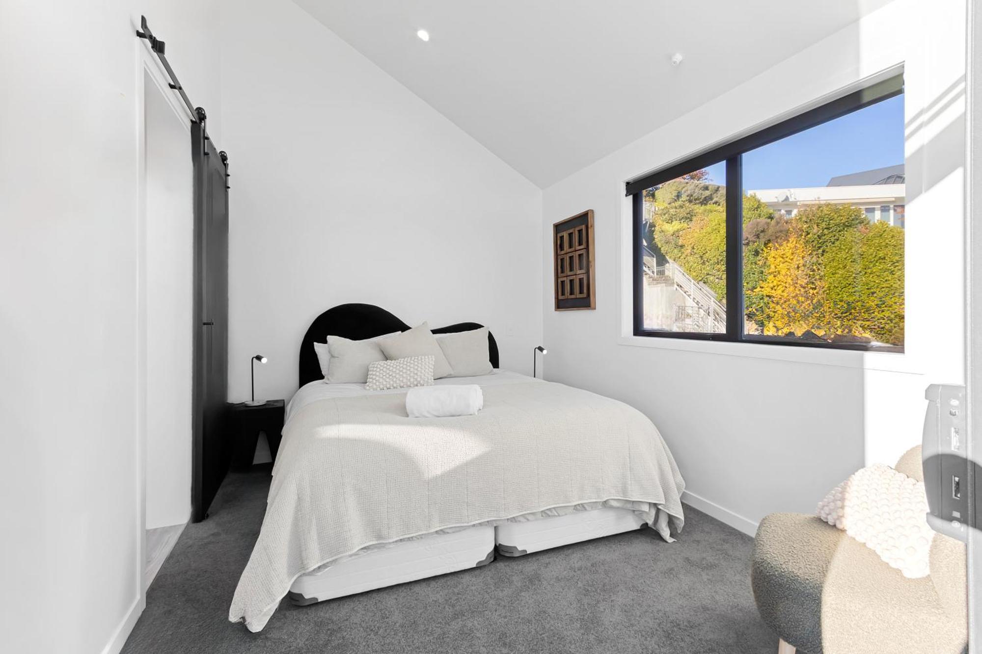 Brand New Lake Front Homes Spa Pool Taupo Eksteriør billede