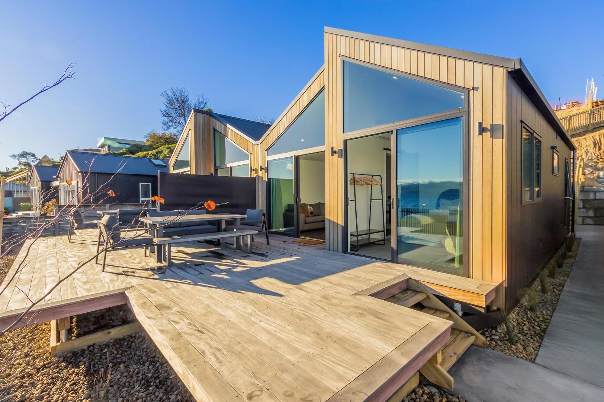 Brand New Lake Front Homes Spa Pool Taupo Eksteriør billede